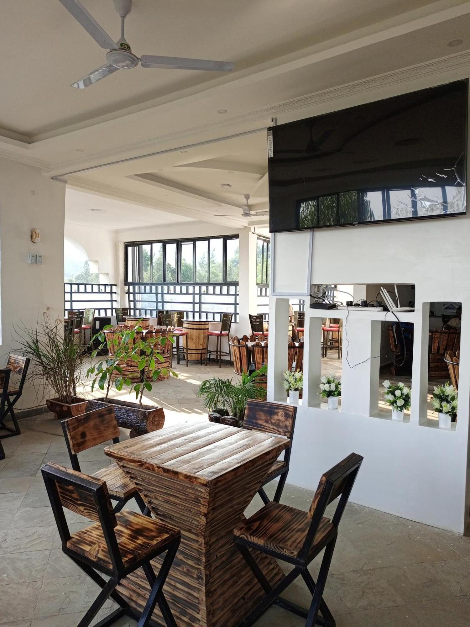The Grand Alton Resort Kisumu Exterior photo